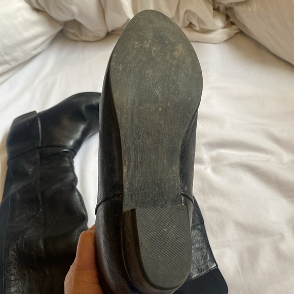 Black knee high boots, stretchy calf - Picture 2 of 3